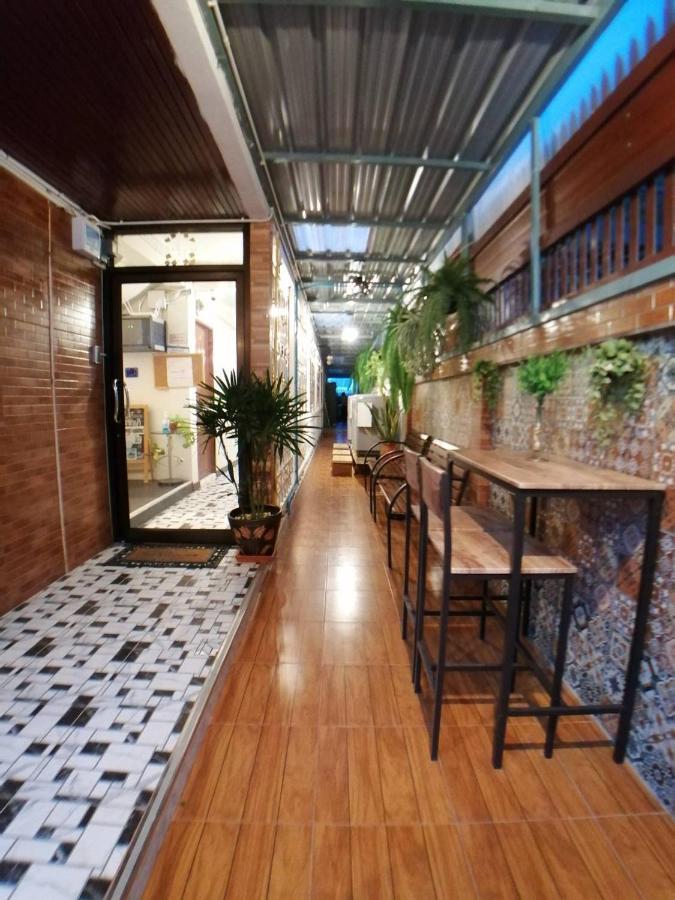 Gogoal Latkrabang Apartment กรุงเทพมหานคร ภายนอก รูปภาพ